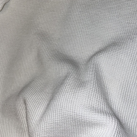 White long sleeve - Picture 2 of 2